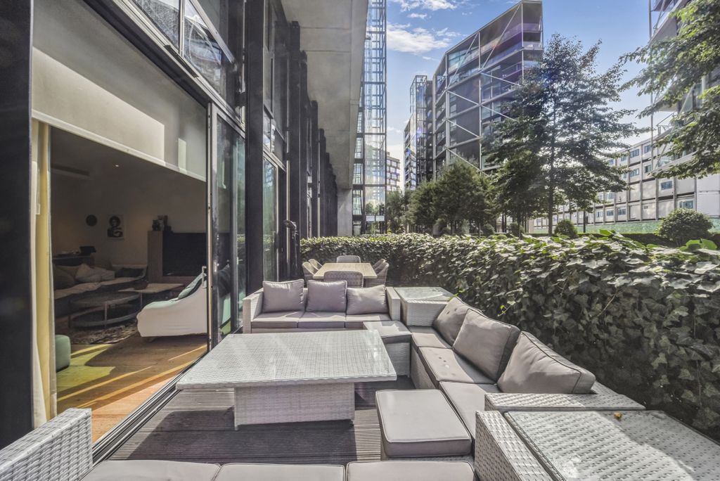 Property photo 3 of 14 Dsc_3582_High