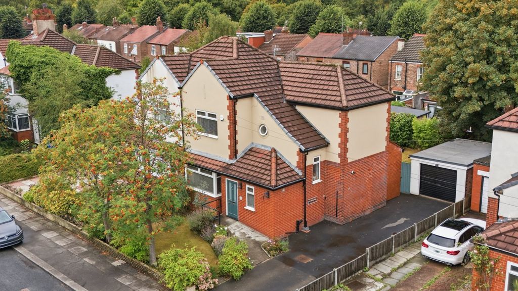 Property photo 1 of 29 Picture No. 08