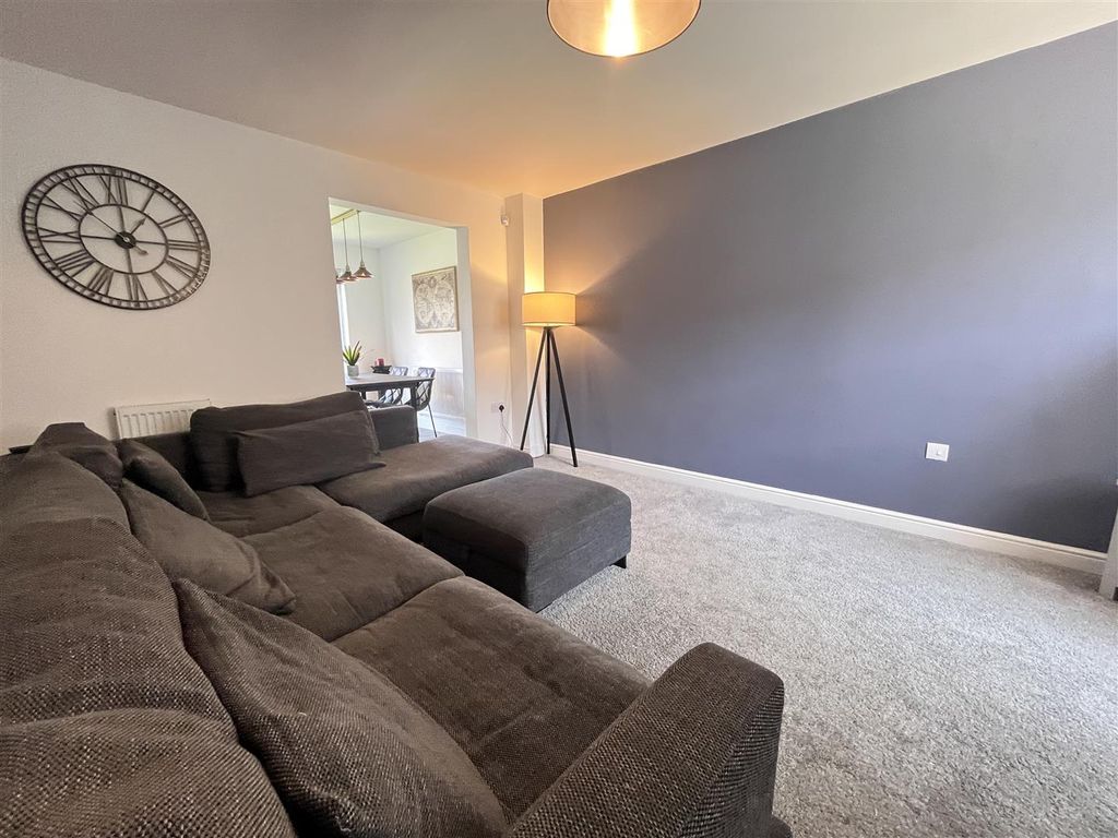 Property photo 2 of 14 Img_6823.Jpg