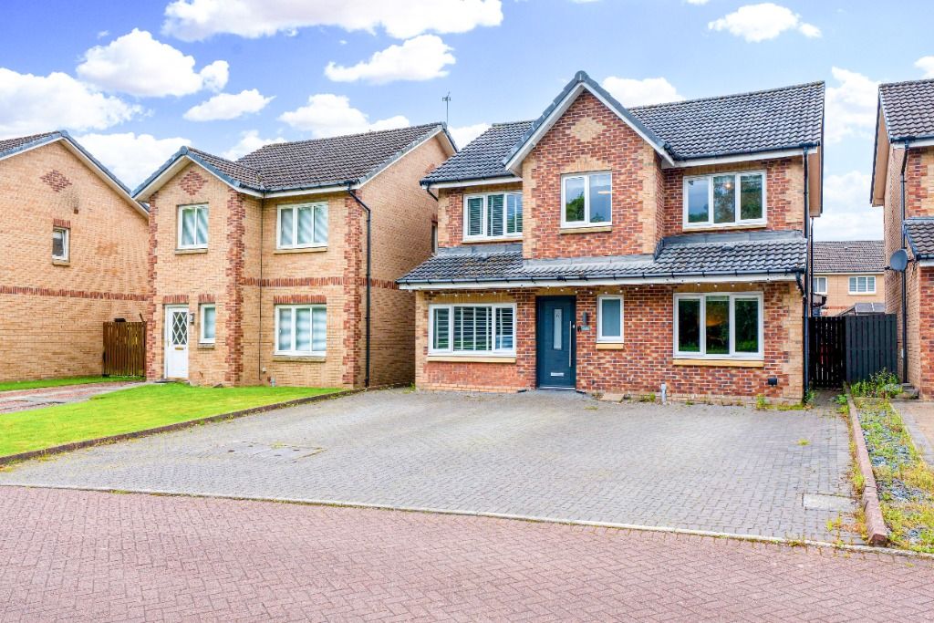 Property photo 1 of 33