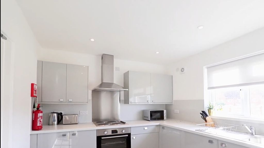 Property photo 3 of 7 Photo 3