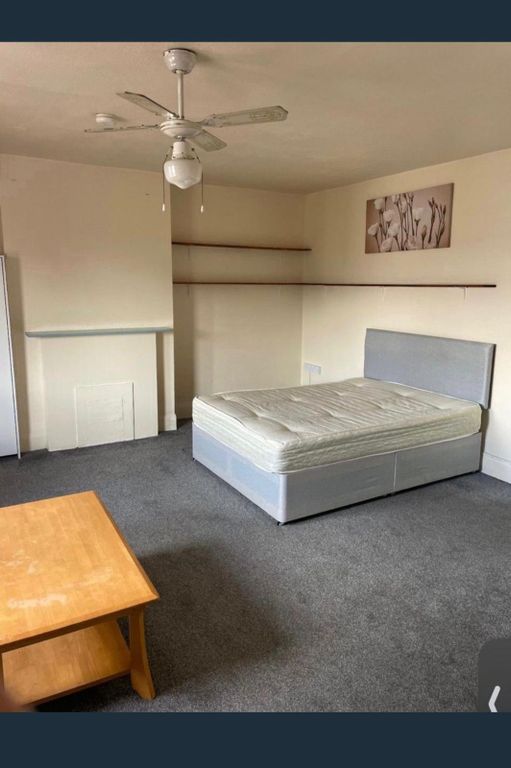 Property photo 3 of 3