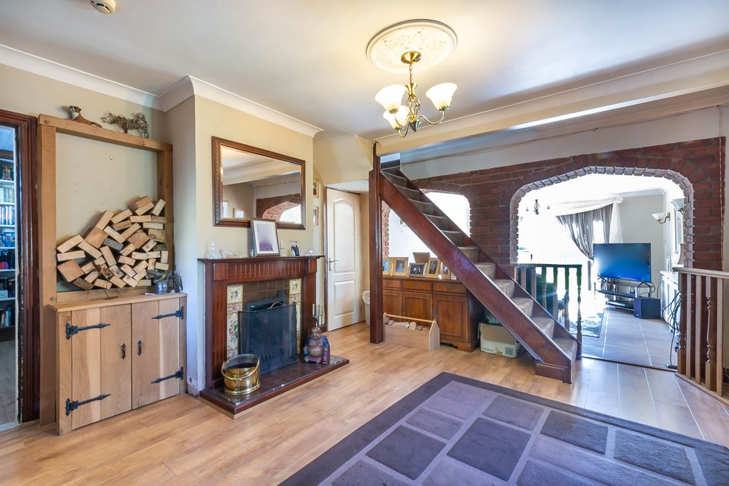 Property photo 1 of 18 Reception Hall