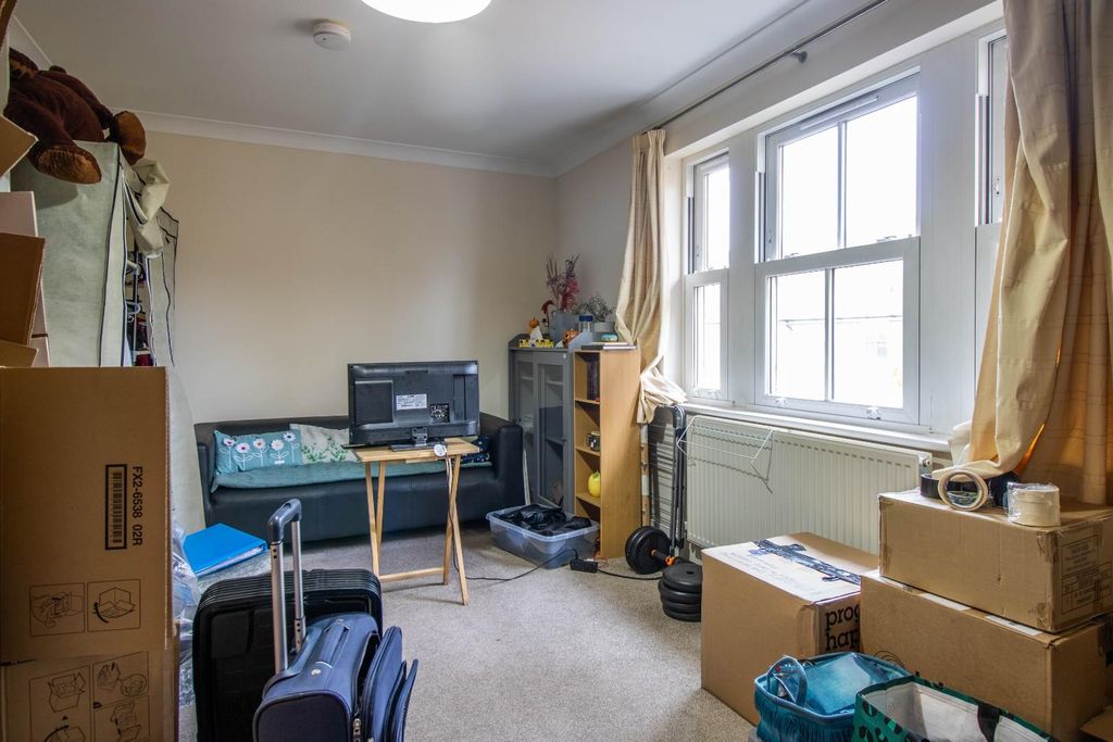 Property photo 3 of 8 Img_1180.Jpg