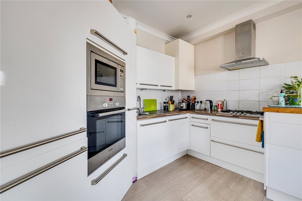 Property photo 2 of 12 Picture No. 09