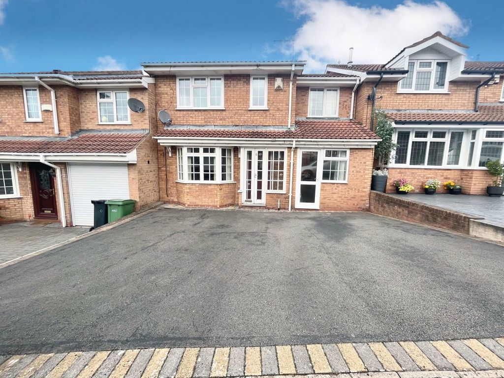 Property photo 2 of 22