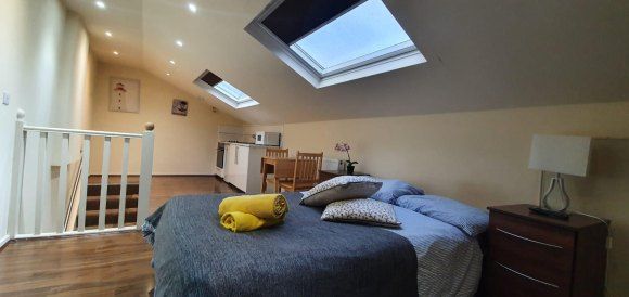 Property photo 3 of 12 34817896-80c6-43E0-A280-12B673F0c5B5.Jpg