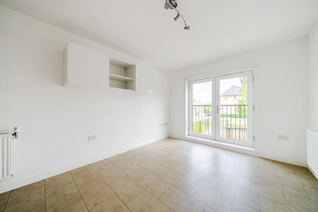 Property photo 3 of 14 1452267-8-69F9c4B...