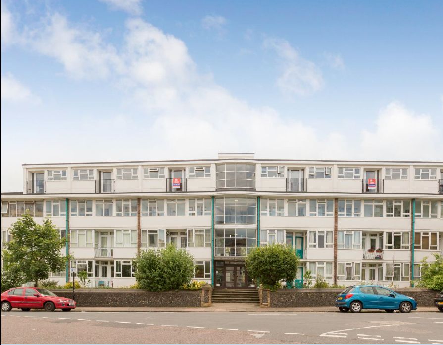 Property photo 1 of 9