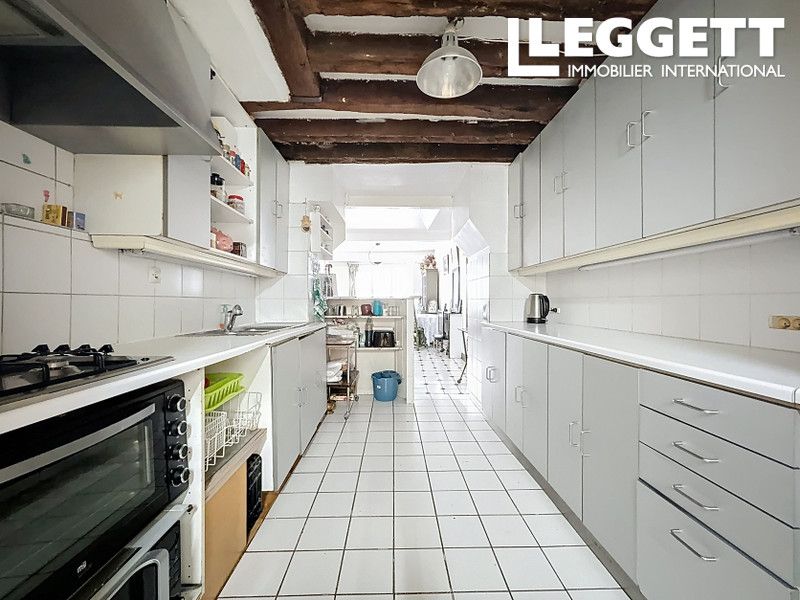 Property photo 3 of 10