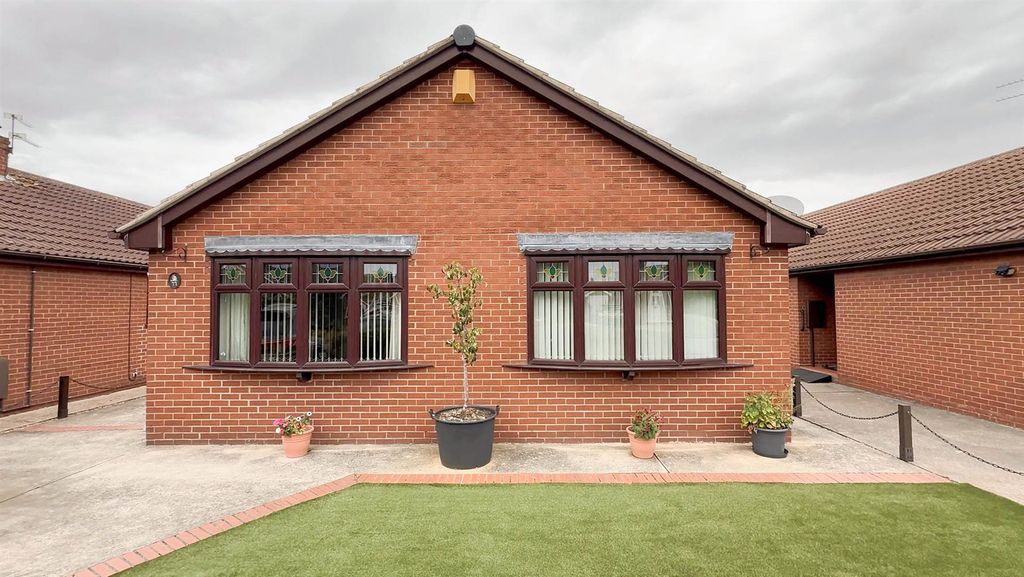 Property photo 1 of 11 Accommodation