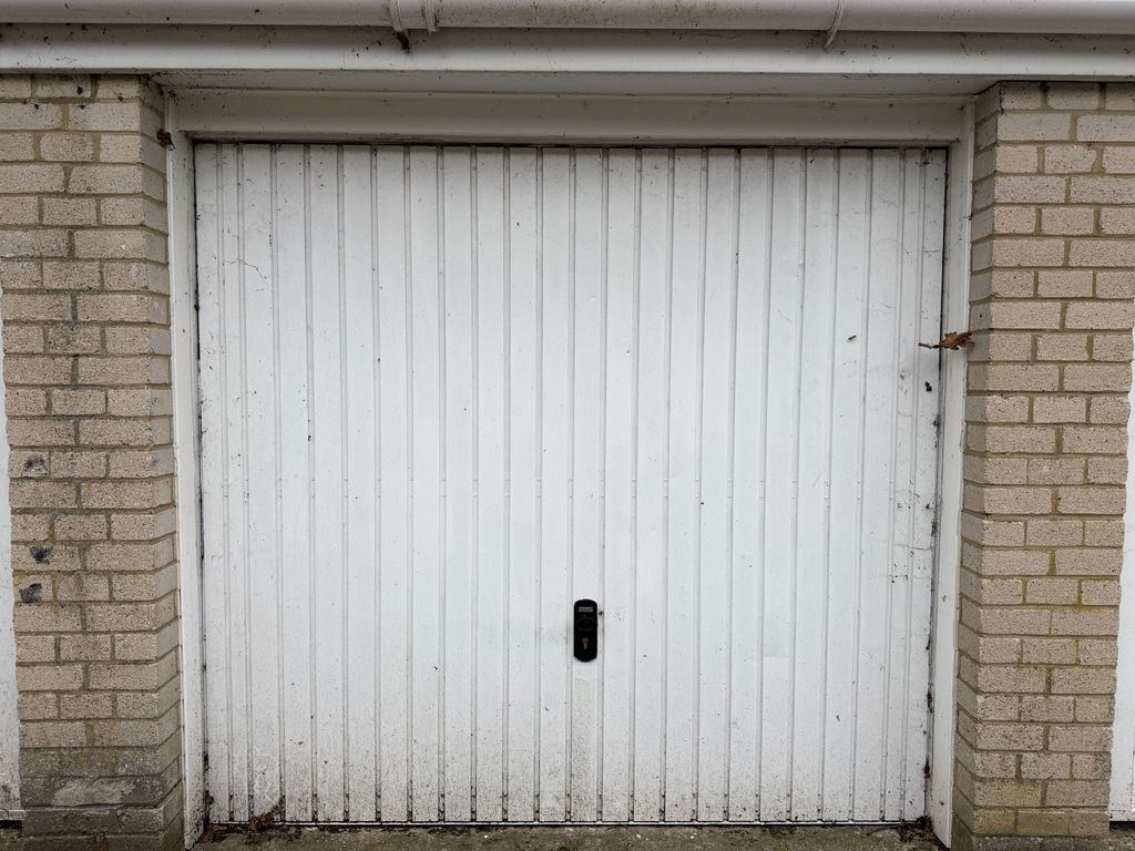 Property photo 2 of 2
