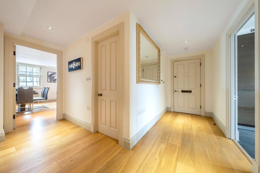 Property photo 3 of 12 Picture No. 06