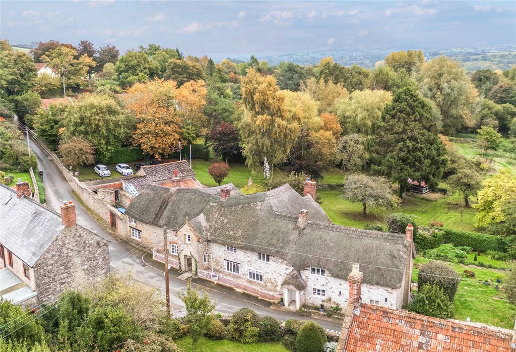 Property photo 1 of 34 Picture No. 45