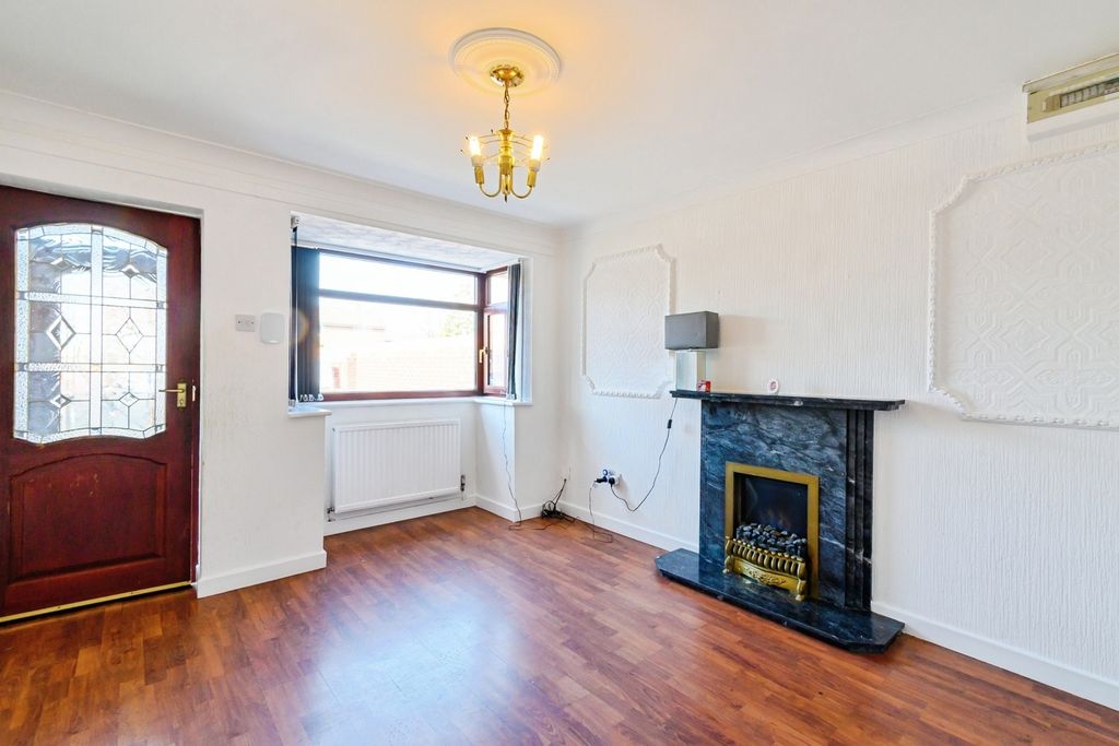 Property photo 2 of 20 Front Living Room