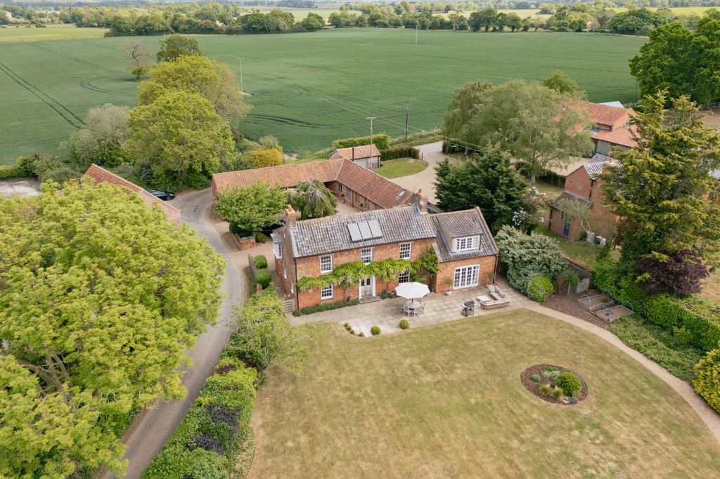 Property photo 1 of 28 Picture No. 67