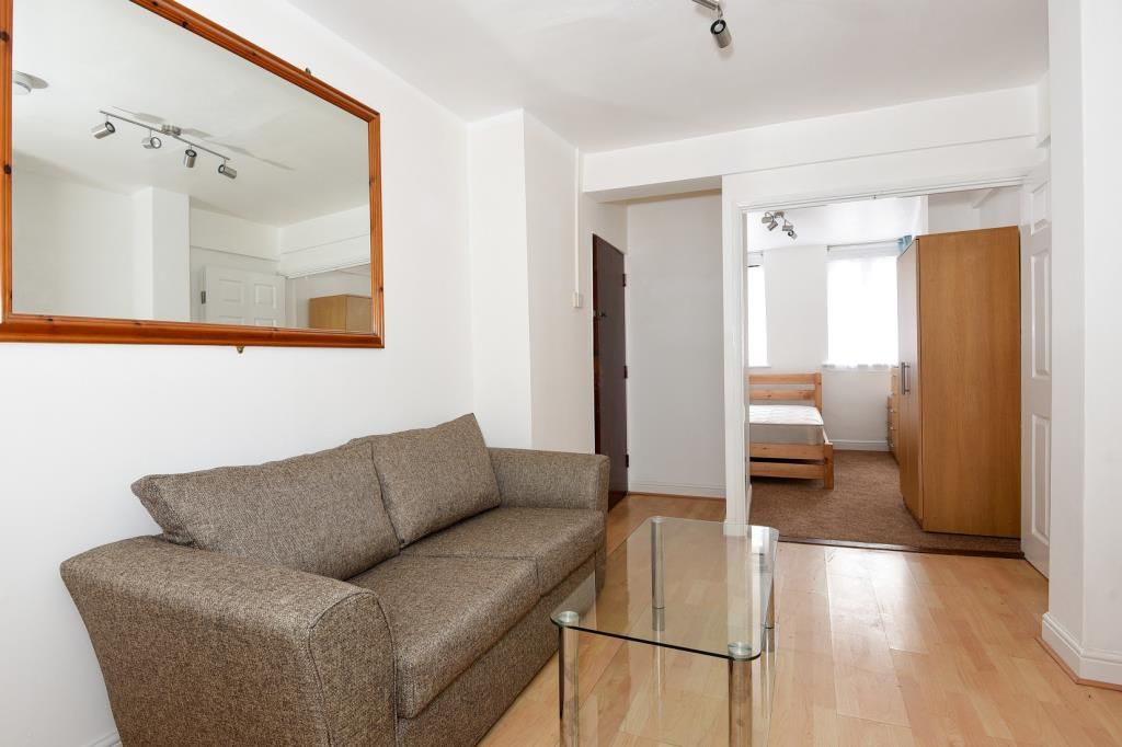 Property photo 3 of 10 Reception Room