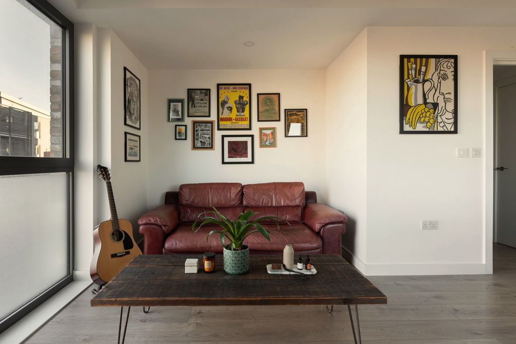 Property photo 2 of 13 Porcelain House, E3