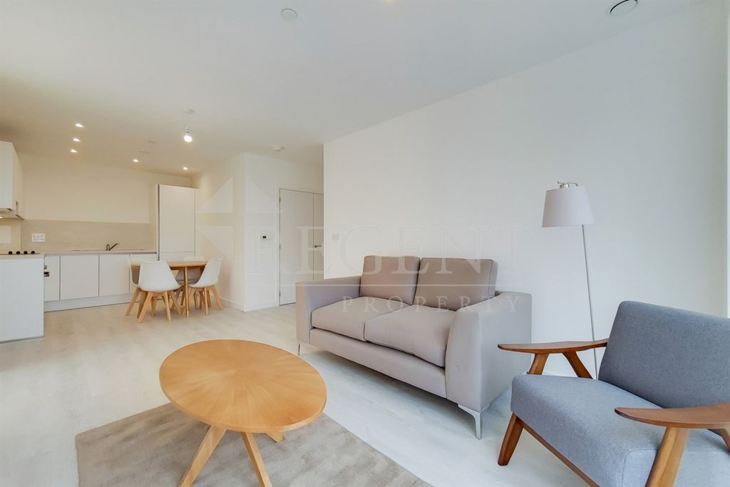 Property photo 1 of 12 Open Plan