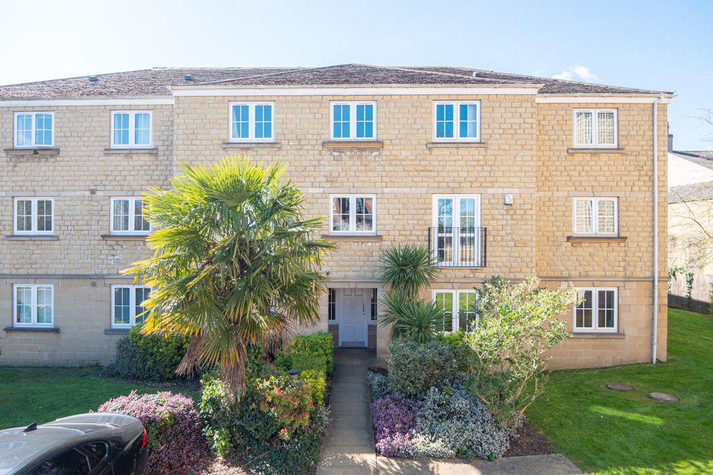 Additional image 13 of 2 bed flat for saleBritannia Mews, Hough Side Road, Pudsey LS28
