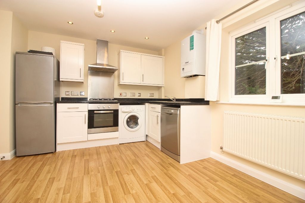 Property photo 3 of 13 Kitchen