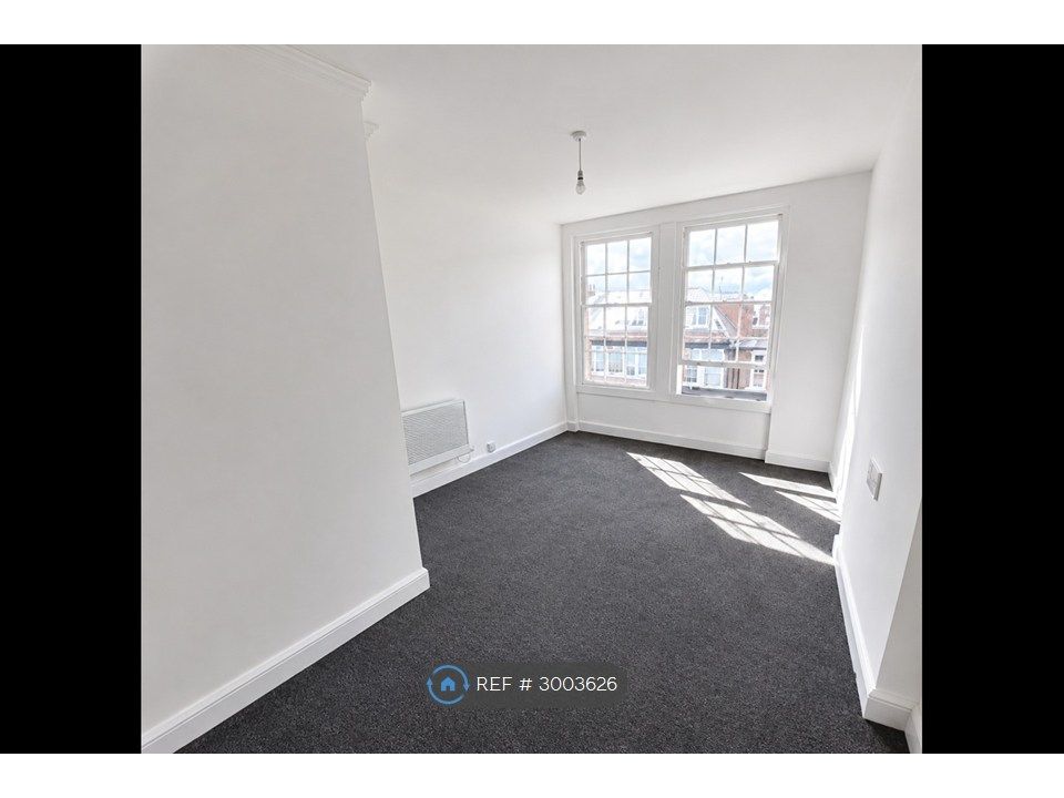 Property photo 2 of 3