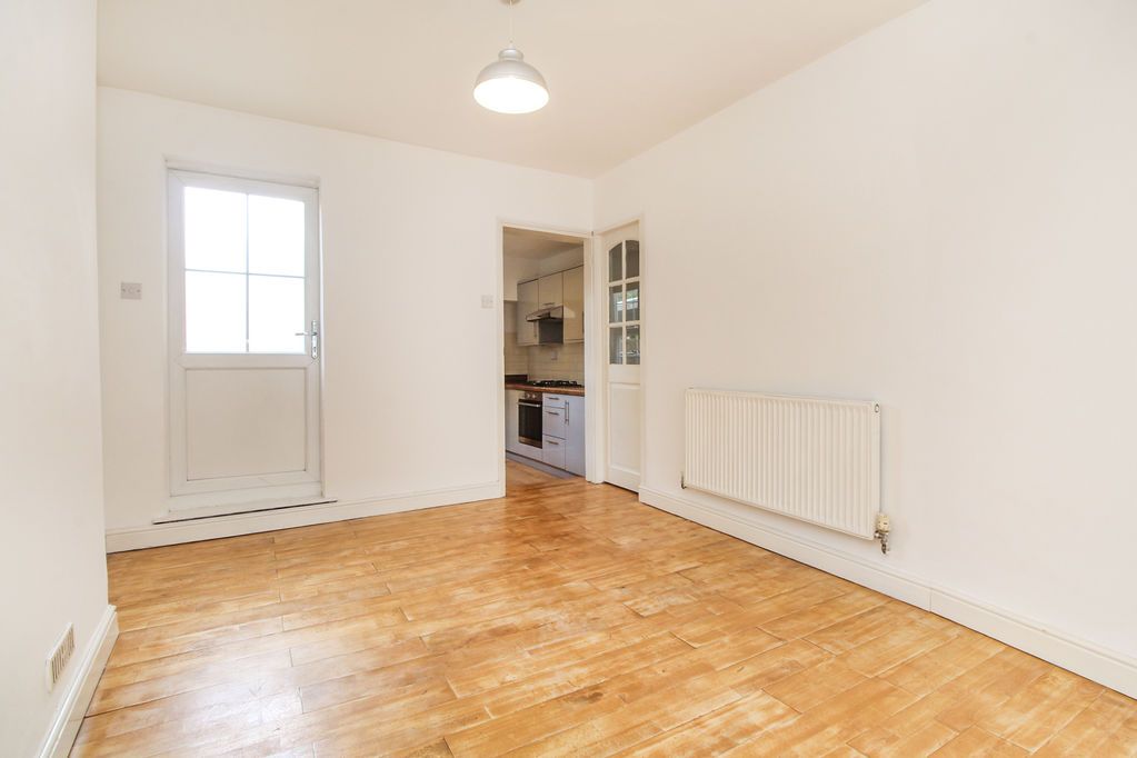 Property photo 3 of 13 Dining Room