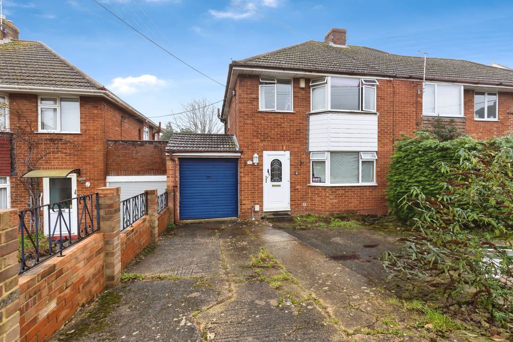 Property photo 1 of 15