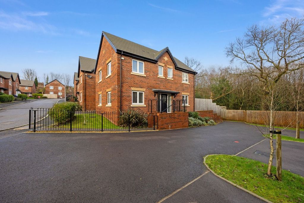 Property photo 3 of 41