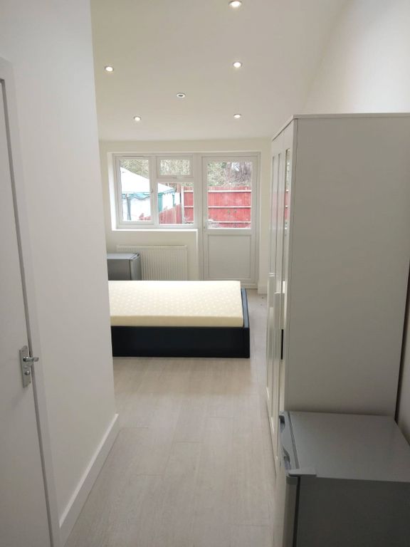 Property photo 3 of 14 Picture No. 04