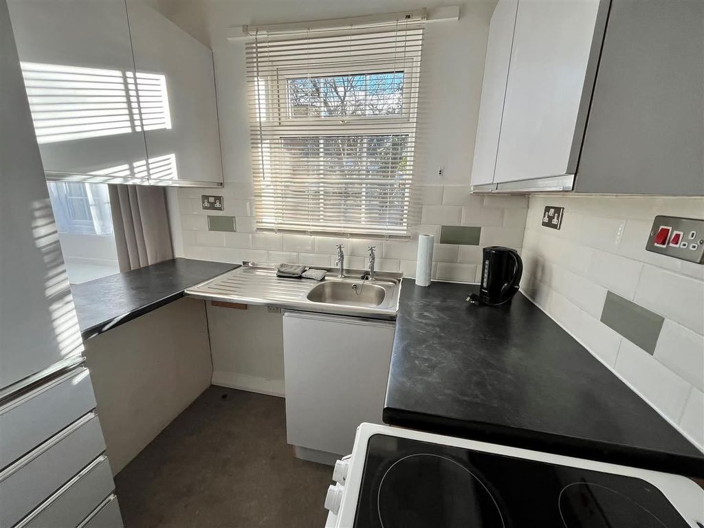 Property photo 2 of 6 3E3E9E01F22F9E78Ced3Bbe2c7Bdce1F.Jpeg