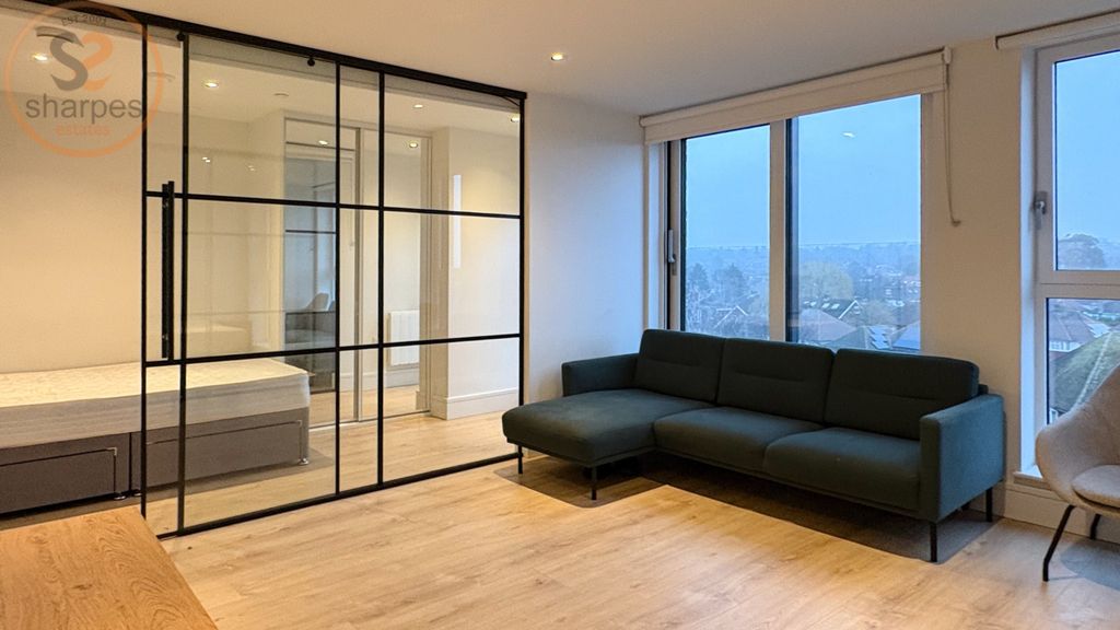 Property photo 1 of 16 697209c037E3556593F5A586_183402088E617c0Dad5705A53Ddf71E77ee829d086Be5Bd7A6043c92Ec8c0Dff