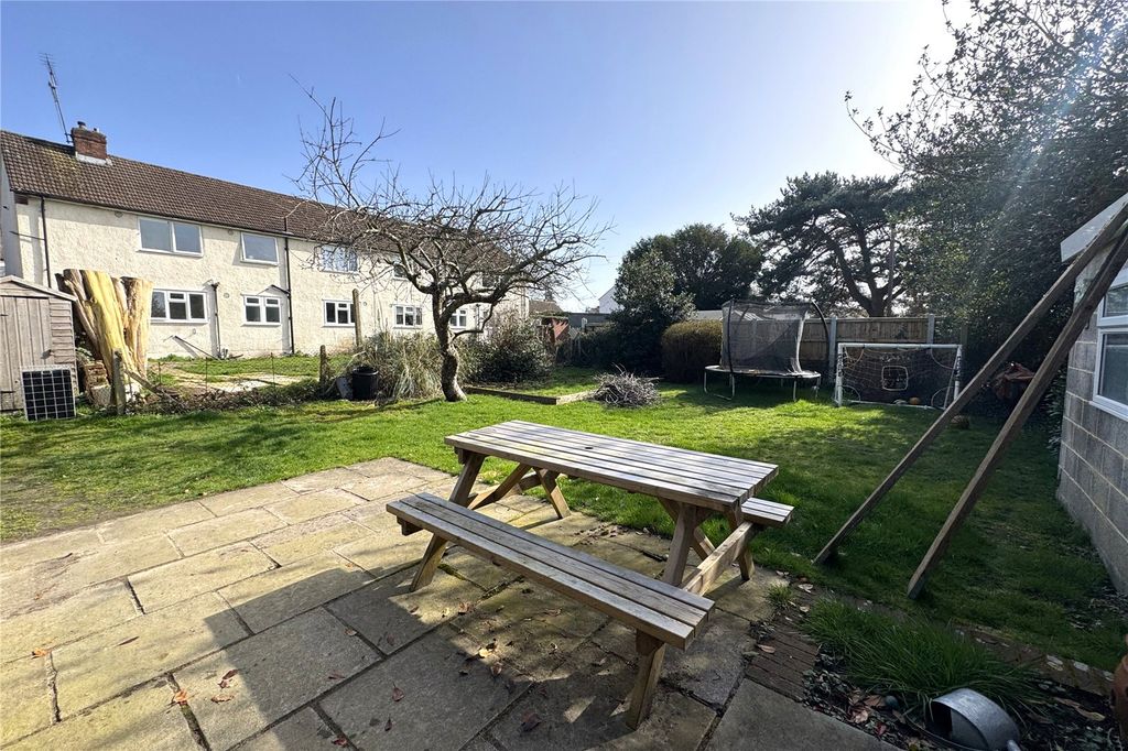 Additional image 13 of 3 bed maisonette for saleWillow Crescent, Farnborough, Hampshire GU14