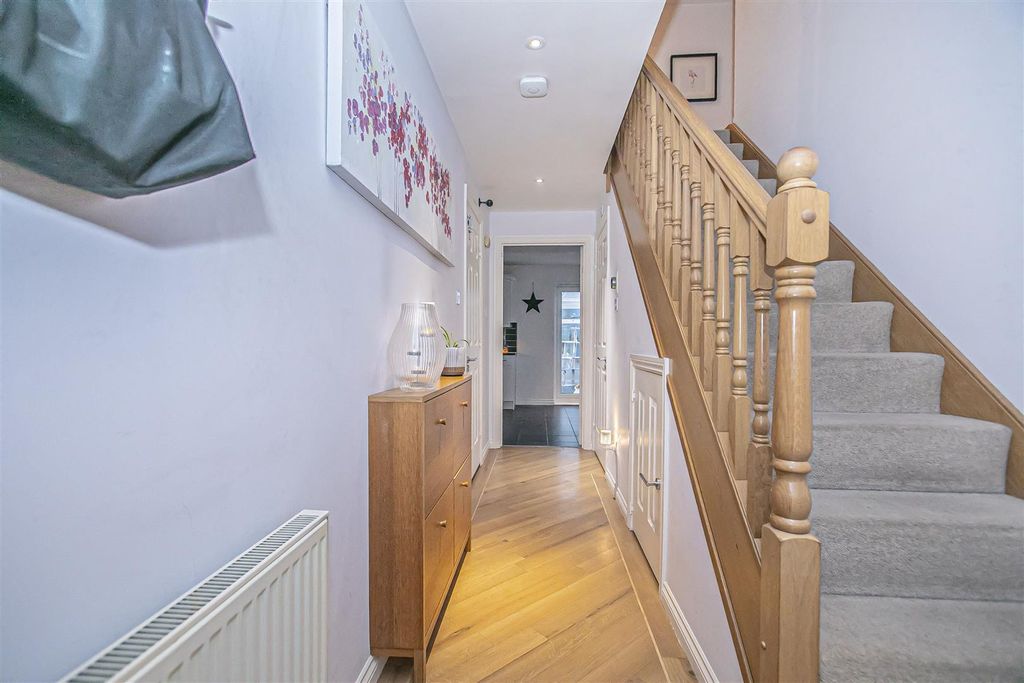 Property photo 3 of 46 7M3A4211.Jpg