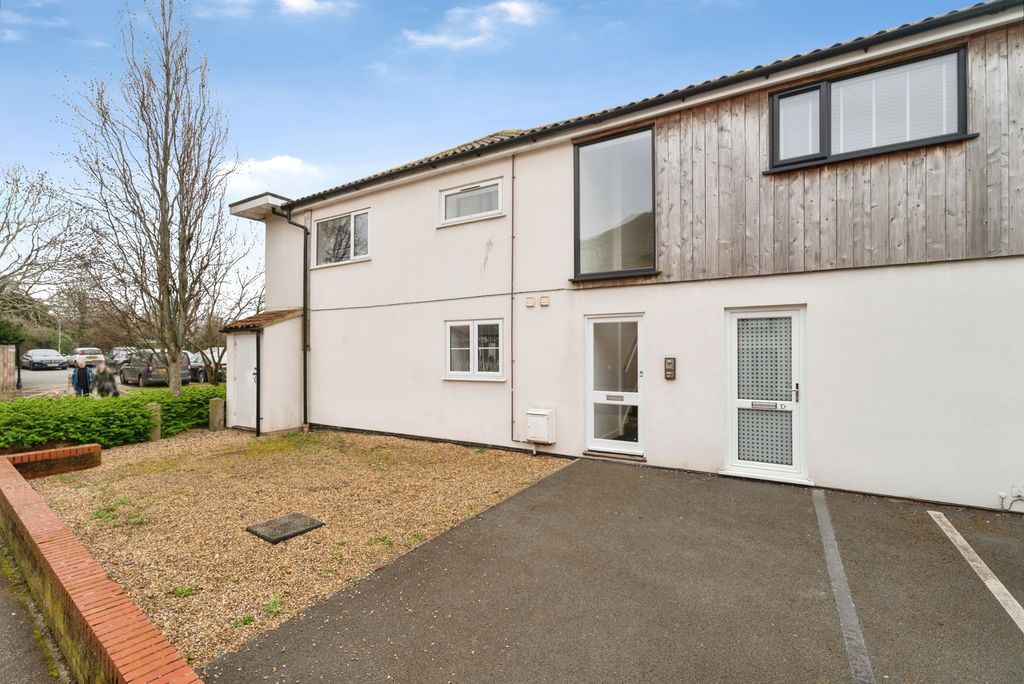 Property photo 1 of 23 Pbox-Img.Jpg