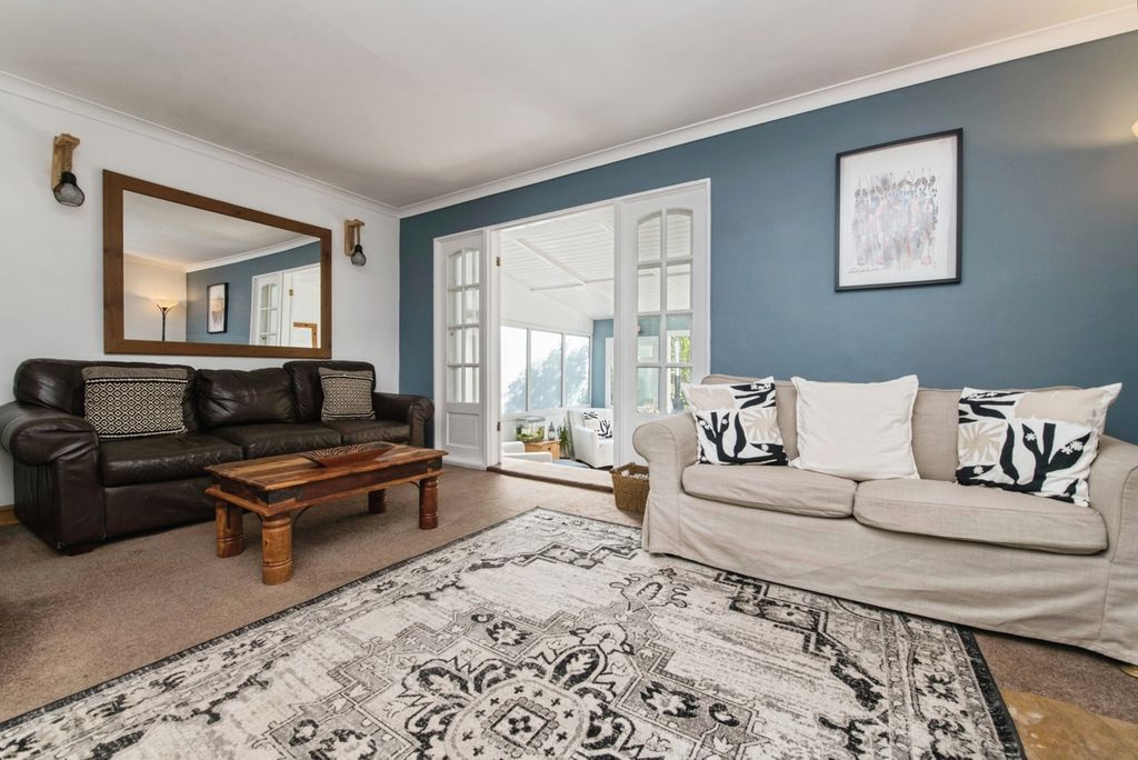 Property photo 3 of 23 Pbox-Img.Jpg