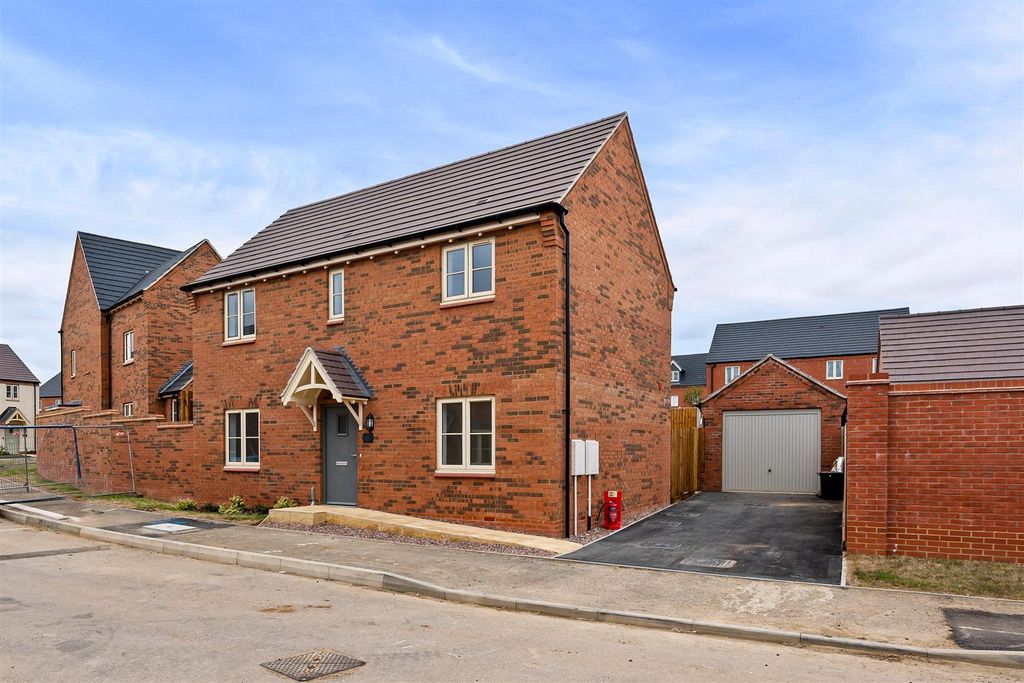 Property photo 1 of 23 Plot54-Cedarweb02.Jpg