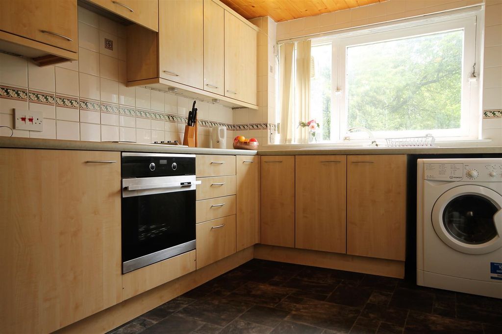 Property photo 1 of 10 230.Jpg