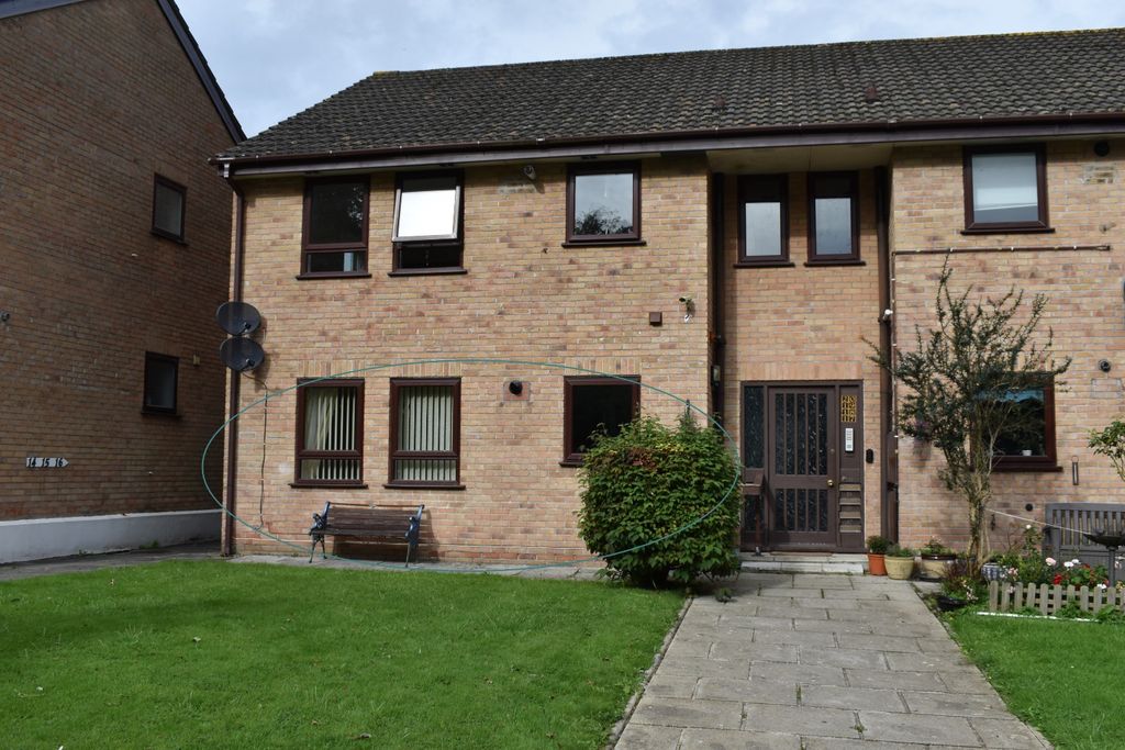 Property photo 1 of 7