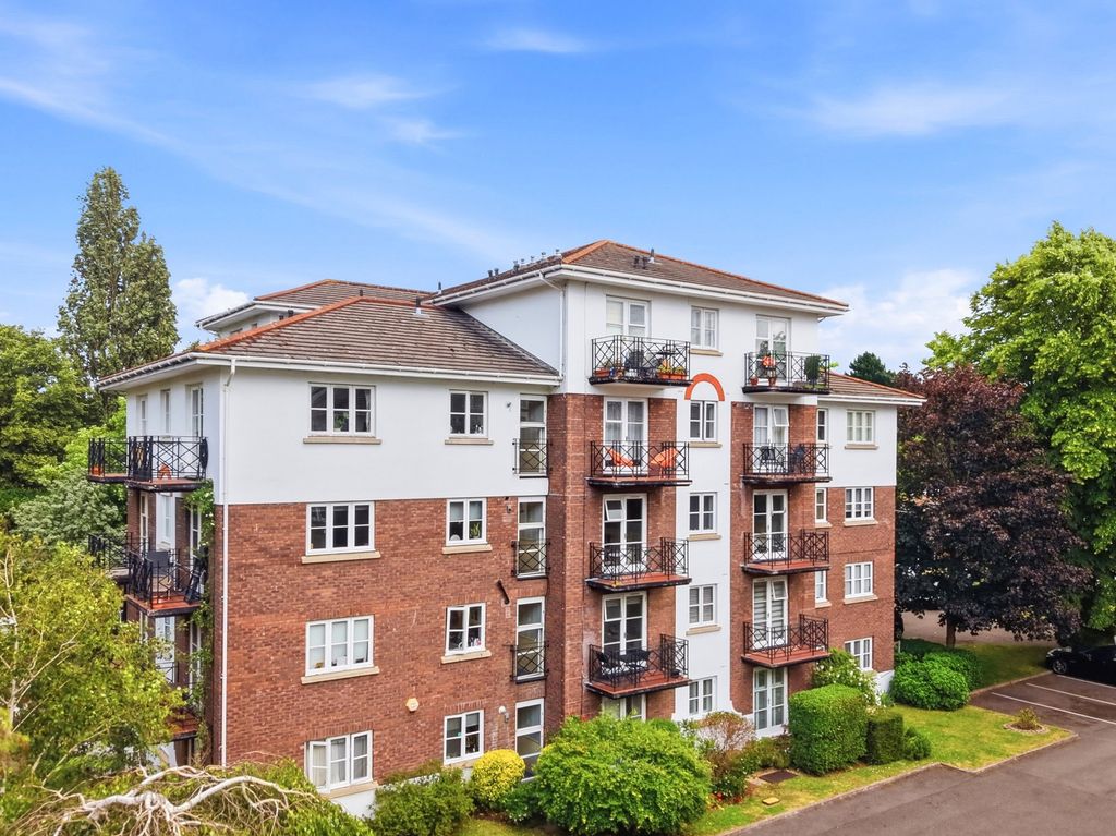 Property photo 1 of 17
