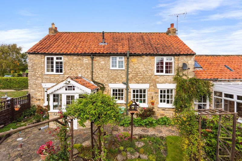 Property photo 1 of 19 Photo 23