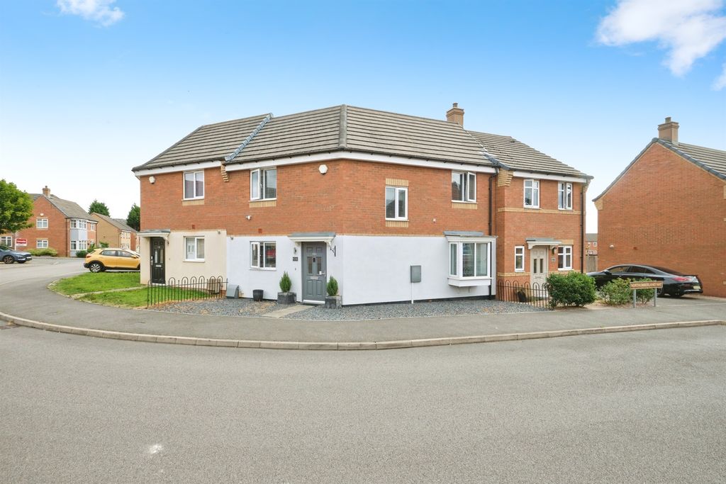 Property photo 2 of 17