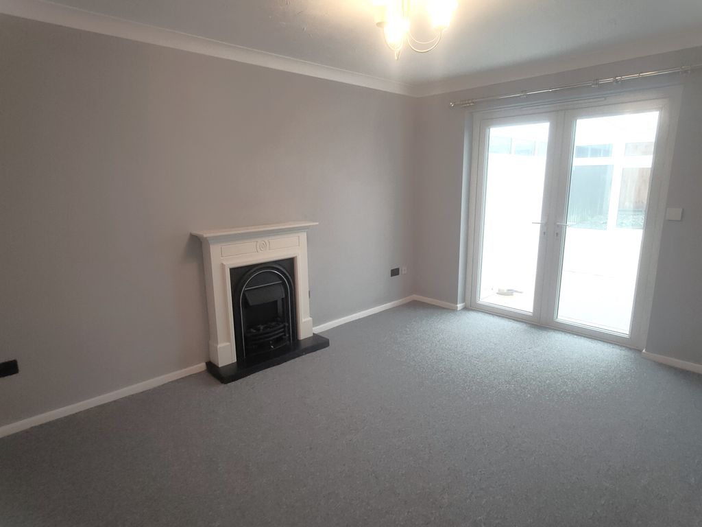 Property photo 3 of 10 Image