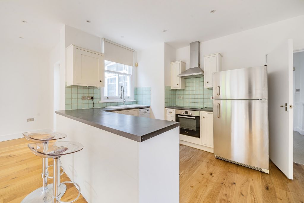 Property photo 2 of 12 1188673 (5)
