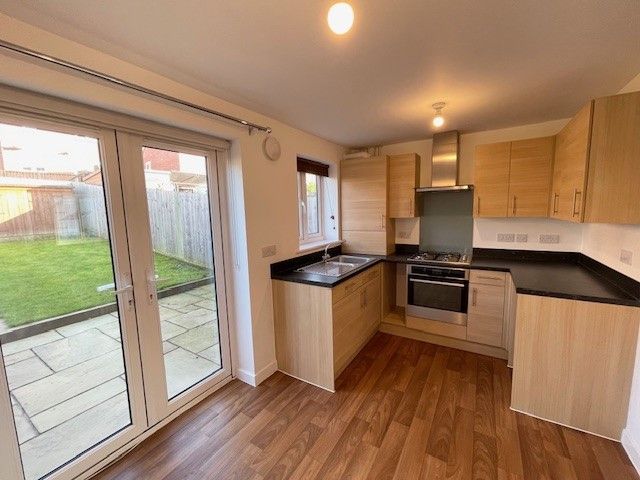 Property photo 2 of 8