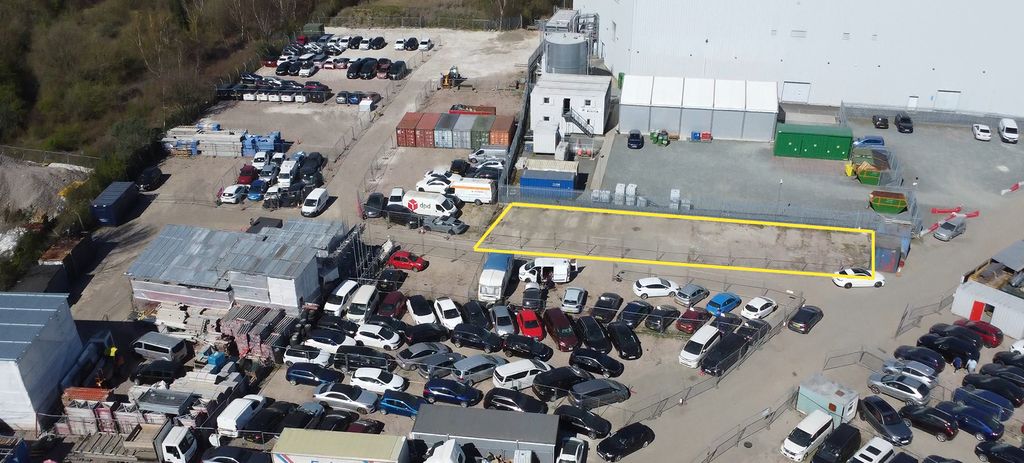 Property photo 1 of 1