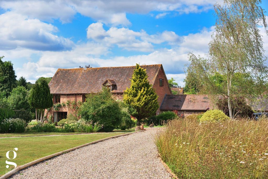 Property photo 1 of 37