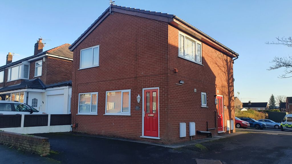 Property photo 1 of 5