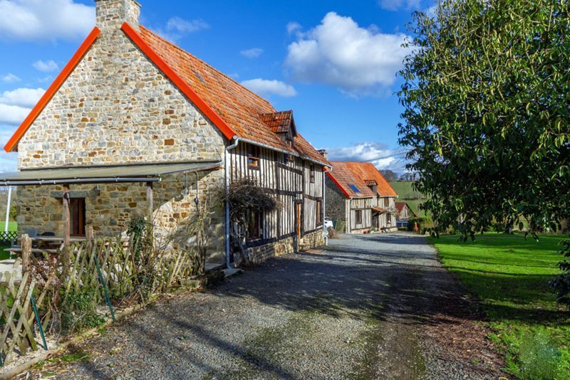 Property photo 3 of 19 Photo 1