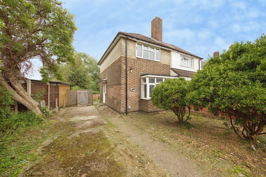 Property photo 1 of 16